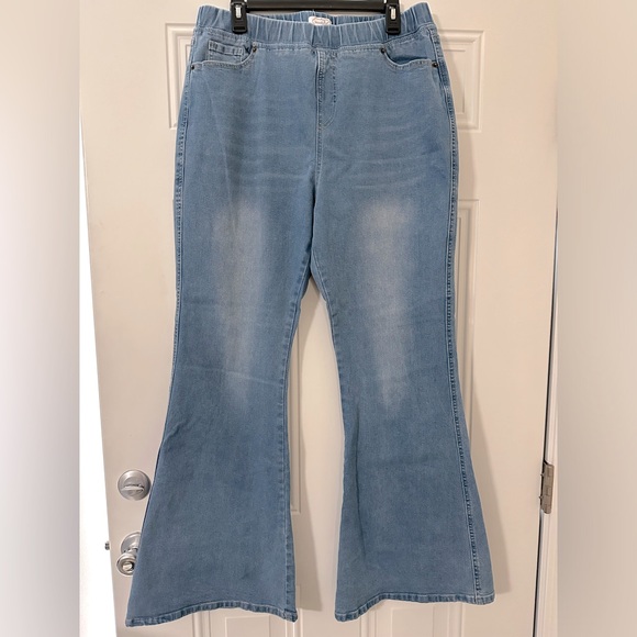 Mud Pie Denim - MUDPIE pull on flare jeans XL